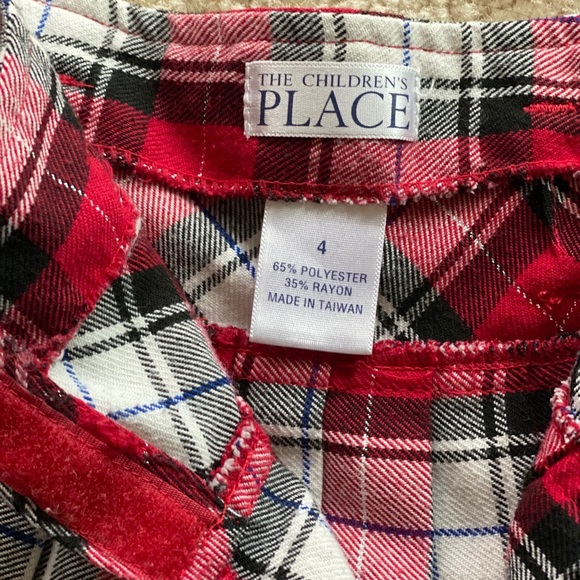 Girls size 4 / xs plaid skirt & black dress shirt - Picture 6 of 10